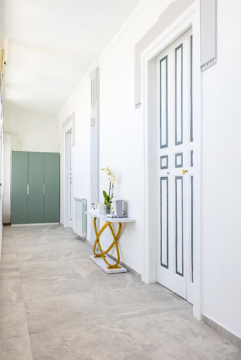 Facilities 2, Holme Relais S. Lucia by Napoliapartments, Napoli
