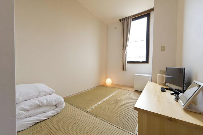 Bedroom 3, LOW COST RESORT MANZA BEACH, Onna