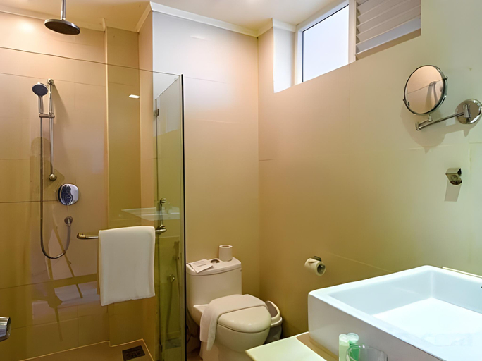 Bathroom 5, Berjaya Colombo Hotel, Dehiwala-Mount Lavinia
