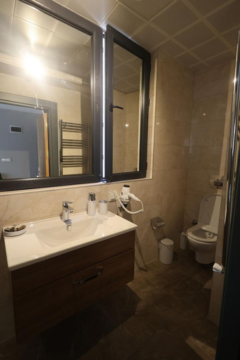 Bathroom 3, Taşliman Otel, Çınarcık