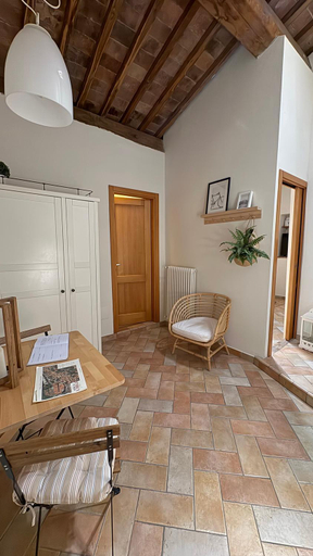 Others 5, Bouganville, Livorno