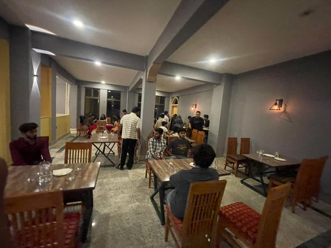 Food & Drinks, Citi Hotel Gilgit, Northern Areas