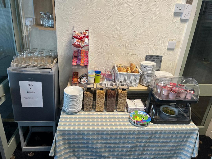 Food & Drinks 4, The Hurstmere, Blackpool