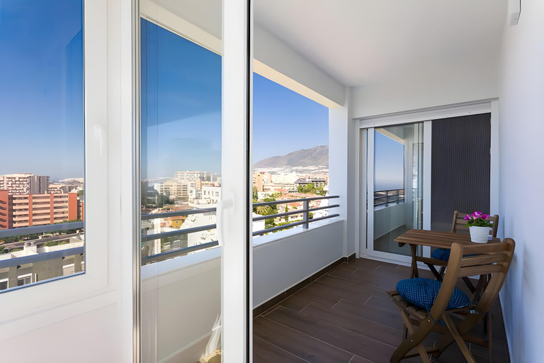 Others 5, weforyou Two Rooms Terramar Alto with Sea View, Málaga