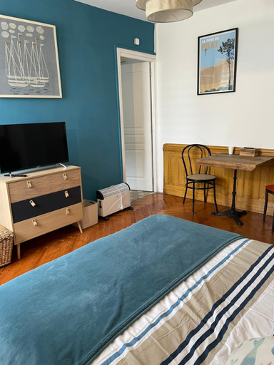 Bedroom 2, Chambres d hote chez catherve, Gironde