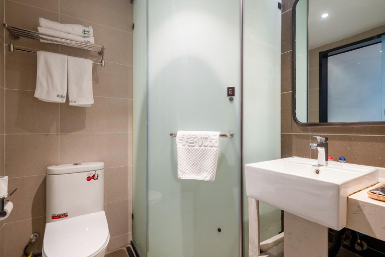 Bathroom, UP and IN Hotel Anhui Ma'anshan Wanda Plaza, Ma'anshan