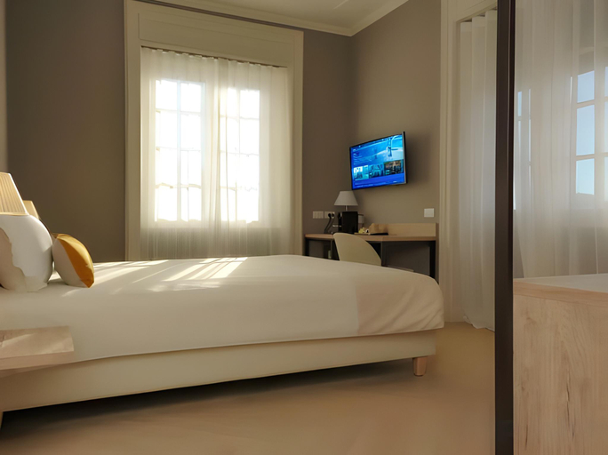 Bedroom 3, Bergamo Inn 43, Bergamo