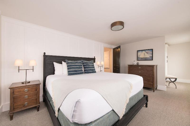 Bedroom 3, Faraway Martha's Vineyard, Dukes