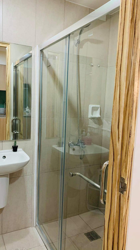 Bathroom 5, Inspiria Davao, Davao City