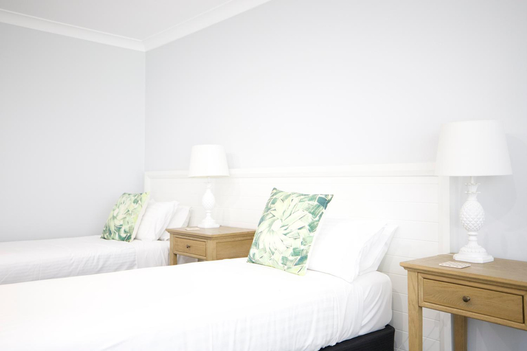 Bedroom 2, Nu Leaf Retreat, Singleton