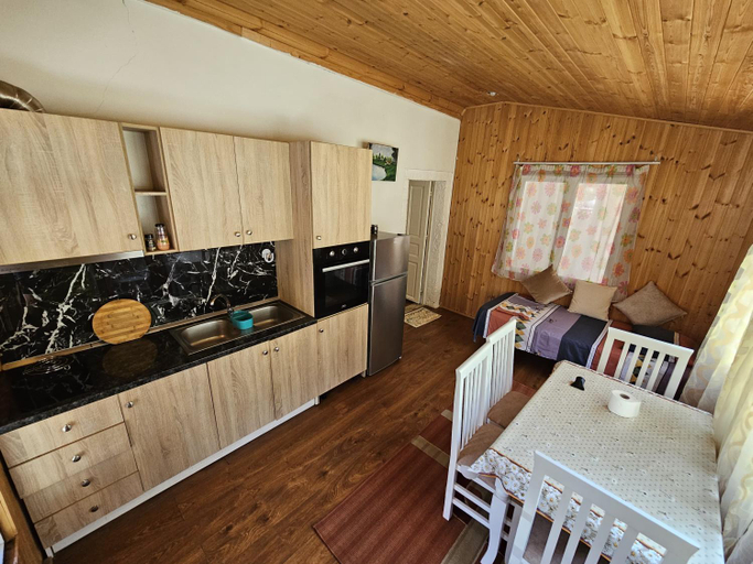 Others 4, Aeria rooms Himare, Vlorës