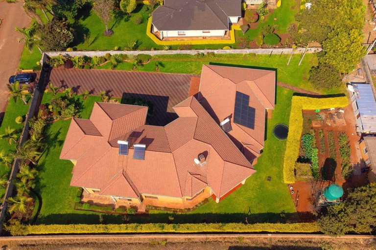 4, Mount Pleasant - Luxurious 4-Bed Villa, Mazowe