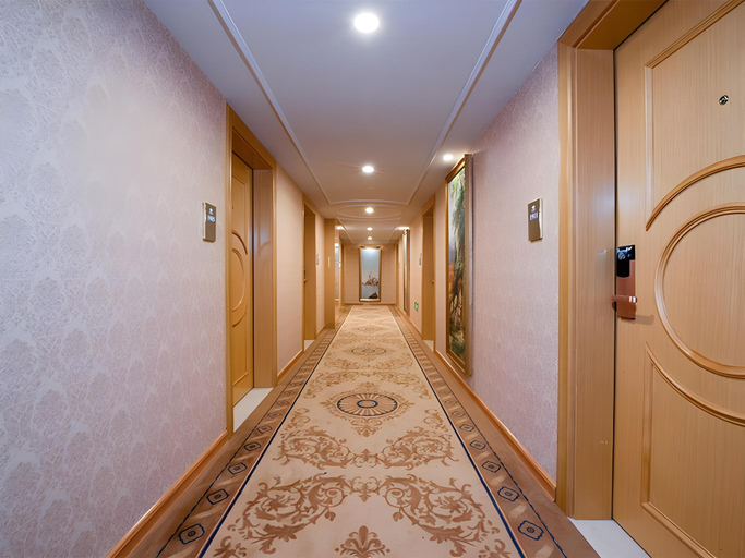 Others 5, Vienna Hotel Guangxi Lingshan Liufengshan Pedestrian Street, Qinzhou