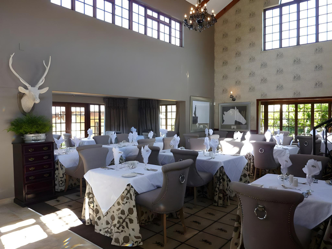 Food & Drinks 5, The Highlander Hotel, Nkangala