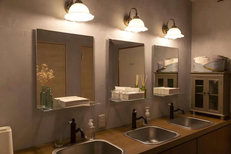 Bathroom 5, Nawate Guesthouse, Matsumoto