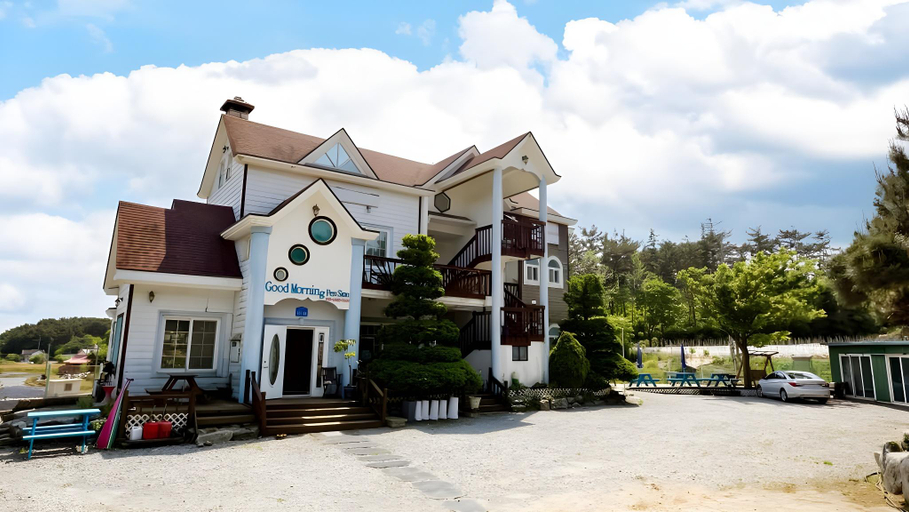 Others 4, Good Morning Pension, Taean