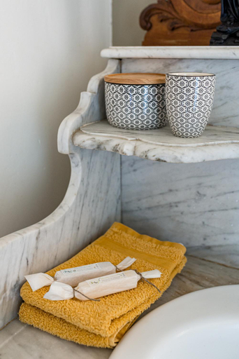 Bathroom, Domaine de la Serve, Rhône