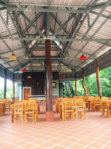 Food & Drinks 4, Bussarin Mansion, Ko Yao District