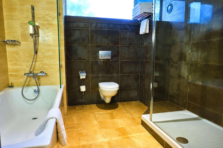Bathroom 5, Lancaster Accra Hotel, Accra