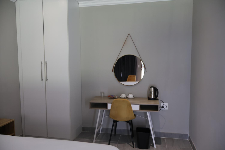Others 5, Boksburg Hotel, Ekurhuleni