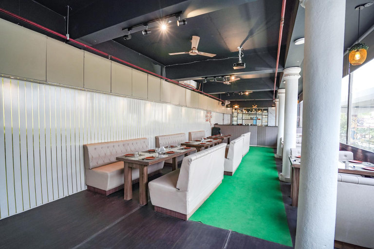 Food & Drinks 3, OnlyStay Luxe House Agra, Agra