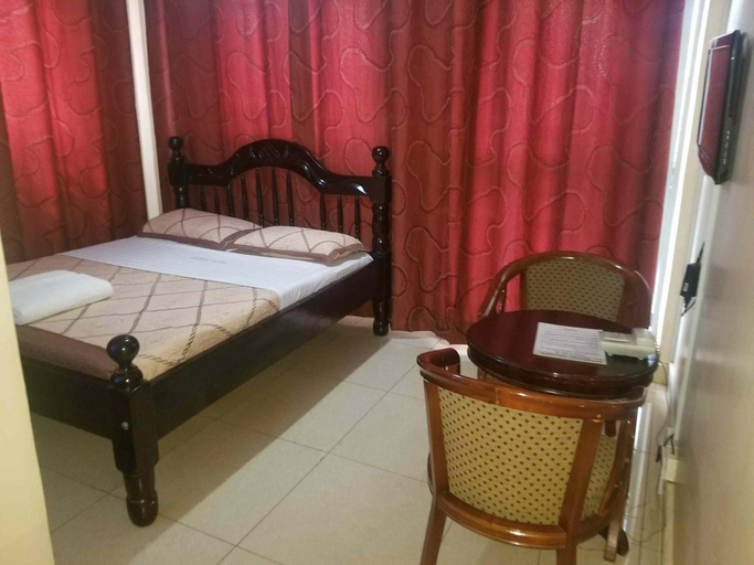 Bedroom 3, Hotel Hensek, Kampala