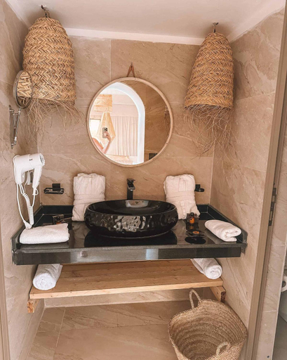 Bathroom 2, Agafay Luxury camp, Al Haouz