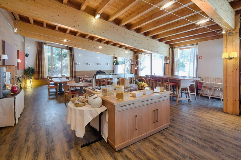 Food & Drinks 5, Big Sky Hotel, Haute-Savoie