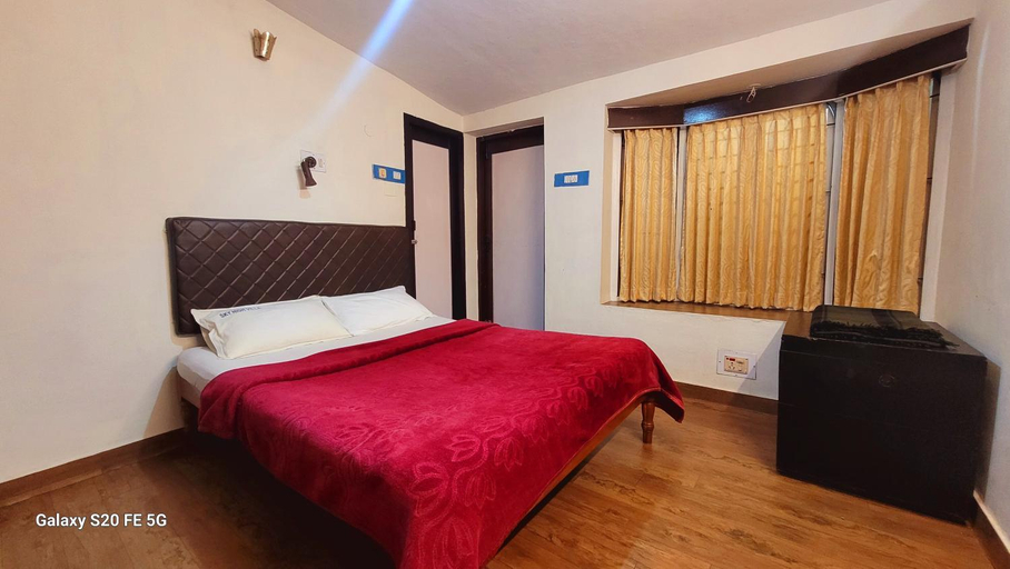 Bedroom 2, Green Woods Homestay, Dindigul