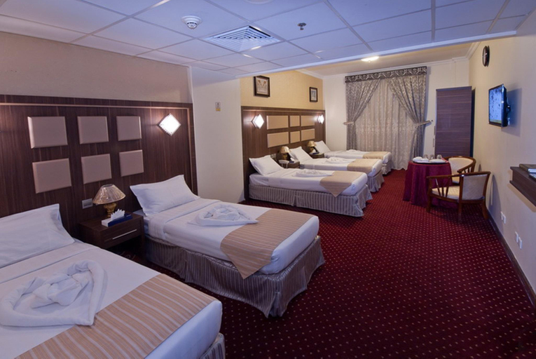 Bedroom 4, Diyar Al Nakheel Hotel, Al Madinah Al Munawwarah