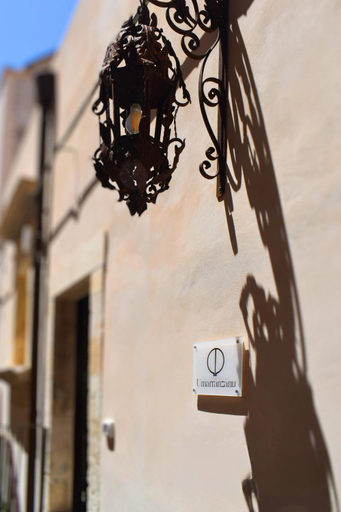 Others 2, U'Marranzanu Exclusive Relais, Syracuse