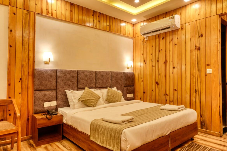 Bedroom 2, Qcent Woods Spa Resort, Rishikesh, Garhwal