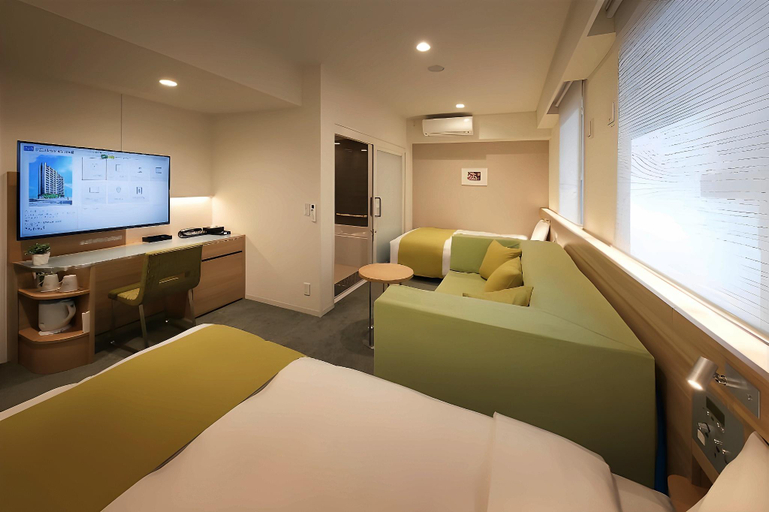 Bedroom 4, Keio Presso Inn Hamamatsucho, Minato