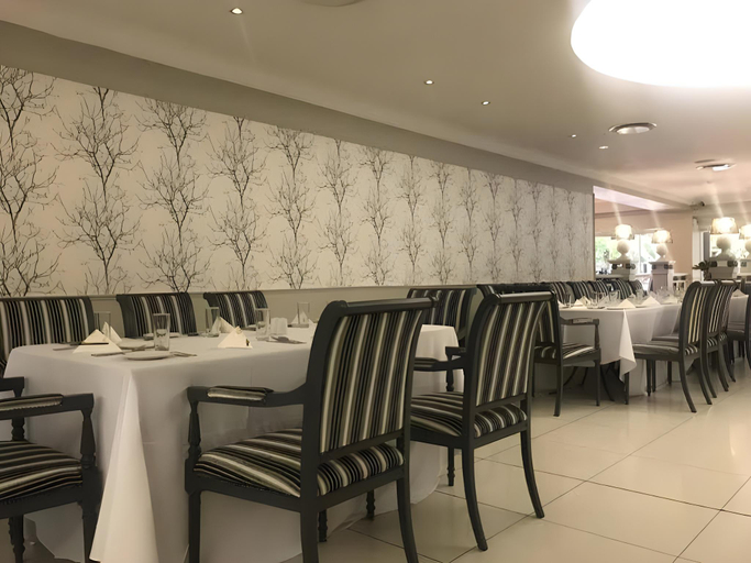 Food & Drinks 5, The Capetonian - Halal, City of Cape Town