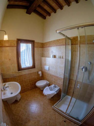 Bathroom 3, Agriturismo Poggio Corbello, Grosseto