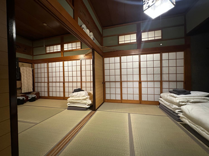 Bedroom 2, Azukiya, Shichigahama
