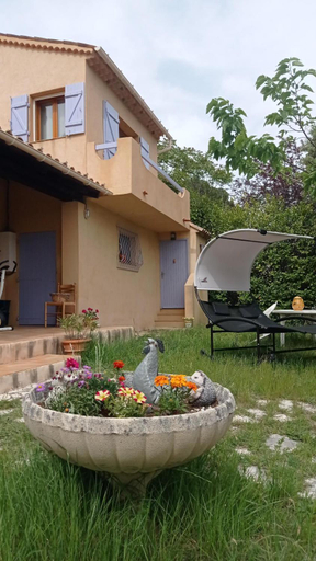 Exterior & Views 1, Les Cigales, Vaucluse