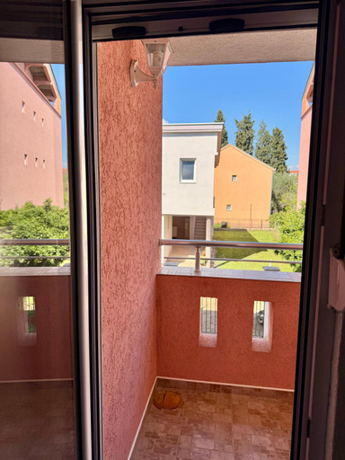 Others 4, Apartments Zeneva