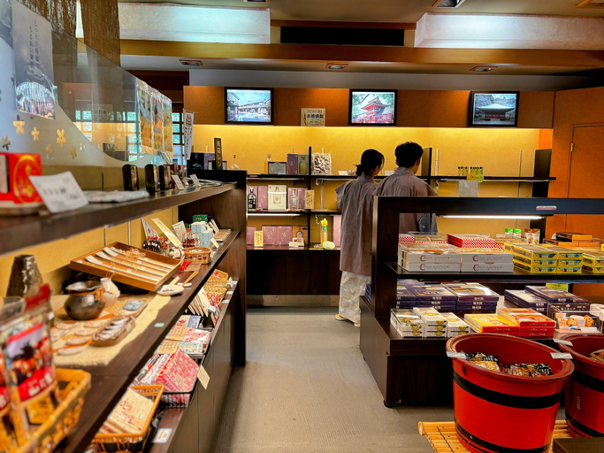 Food & Drinks 5, Yufuin Santokan, Yufu