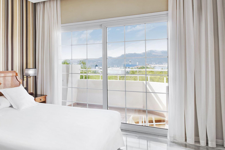 Bedroom 3, Elba Motril Beach & Business Hotel., Granada
