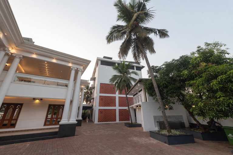 Exterior & Views 1, Shoolin Palace, Dakshina Kannada