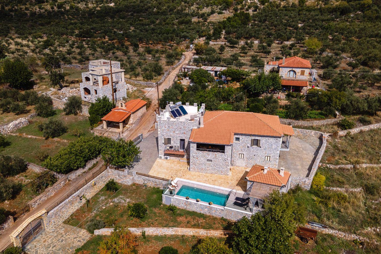 Others 5, Villa Sygyro, Peloponnese