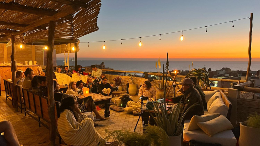 Food & Drinks 3, Monza Surf House, Agadir-Ida ou Tanane