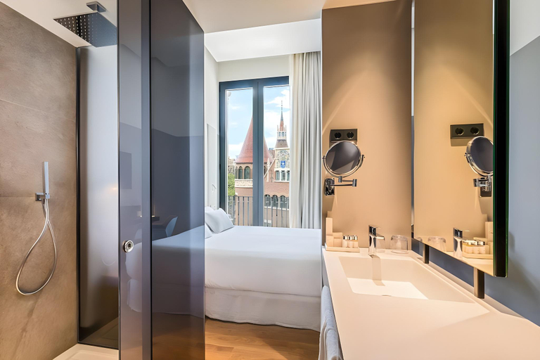 Bathroom 5, Occidental Diagonal 414, Barcelona