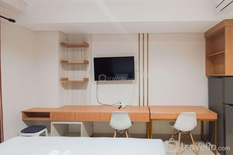 Bedroom 4, Home Studio Patraland Amarta Apartment By Travelio, Sleman