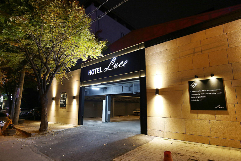 Exterior & Views, Cheongju LUCE Business Hotel, Cheongju