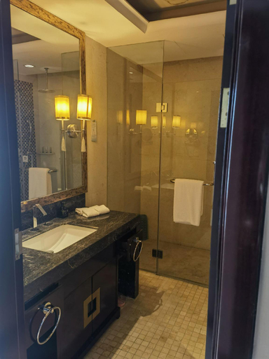 Bathroom 5, New Century Grand Hotel Xinxiang, Xinxiang