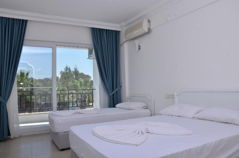 Bedroom, Tunan Motel, Ayvalık