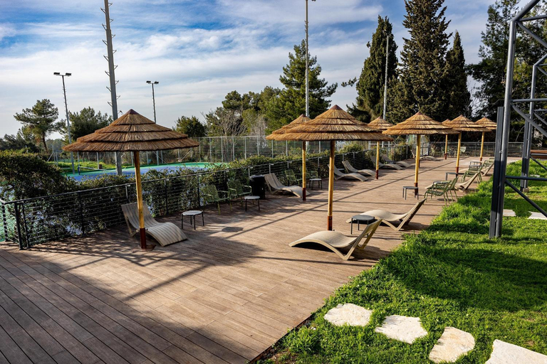 Others 3, C Hotel Neve Ilan
