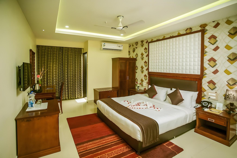 Bedroom 3, Sathyam Grand Resorts, Kancheepuram